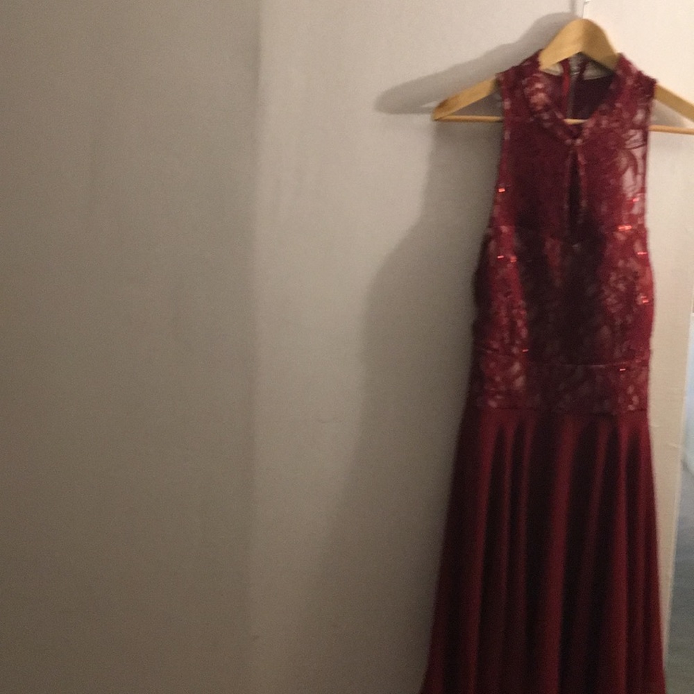 Wine Color Lace Sequins Dance